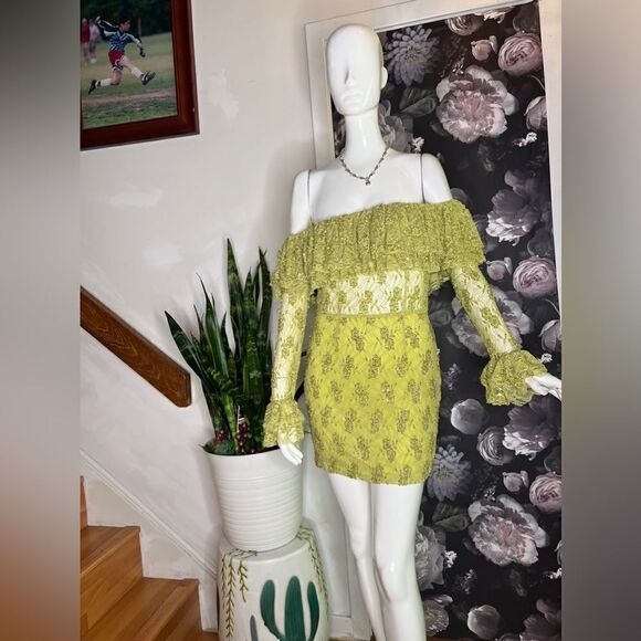 Retrofete Castella Dress - Picture 5 of 8